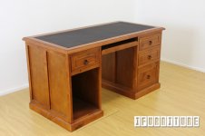 SOUTHERN_ALPS_Tpye_D_NZ_Pine_Office_Desk-1.jpg