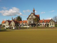 Rotorua_museum_art_bath_house.jpg