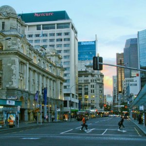 City. Queen Street
