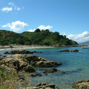 scorching bay
