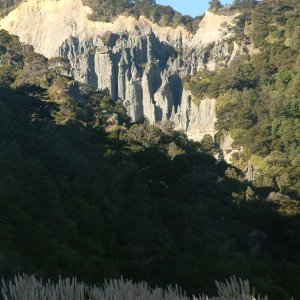 putangirua pinnacles