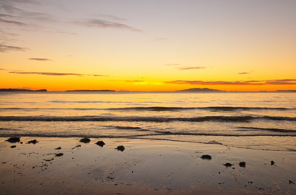 Long bay, Sunrise