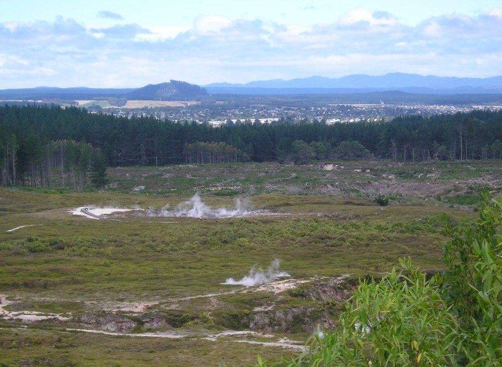 rotorua waimangu volcanic valley