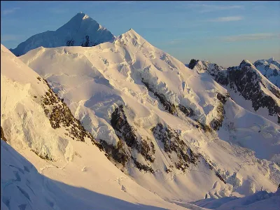 10846 Mt Tasman